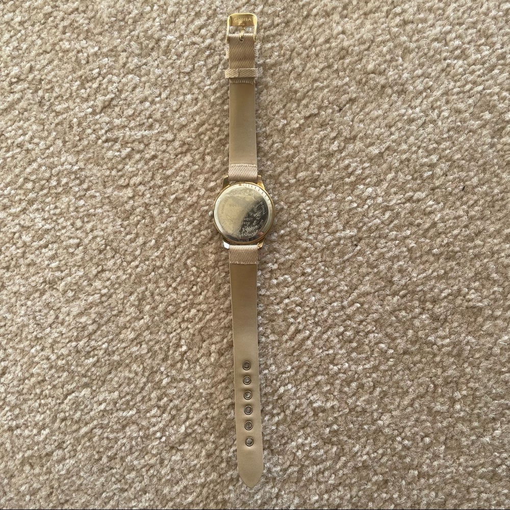 Gold watch - Picture 3 of 5